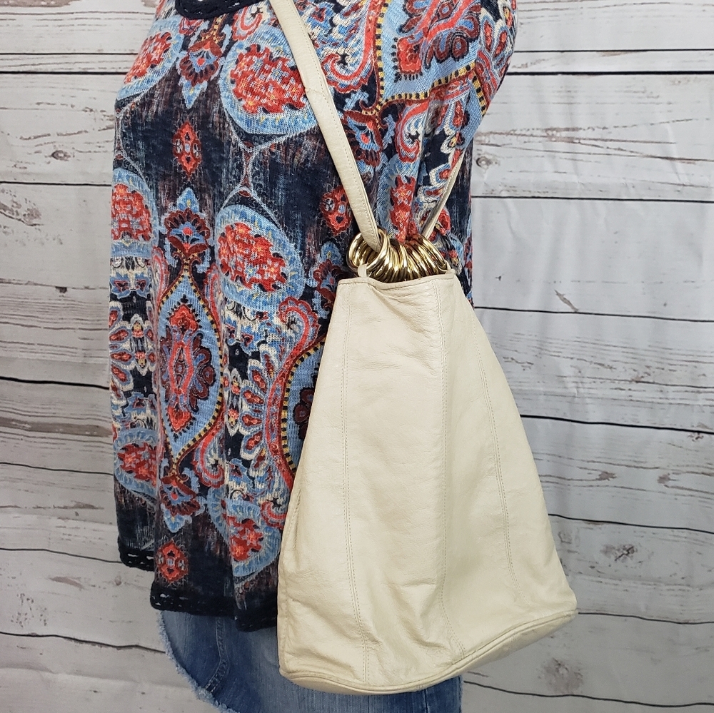 La Covina vintage Y2k leather shoulder bag